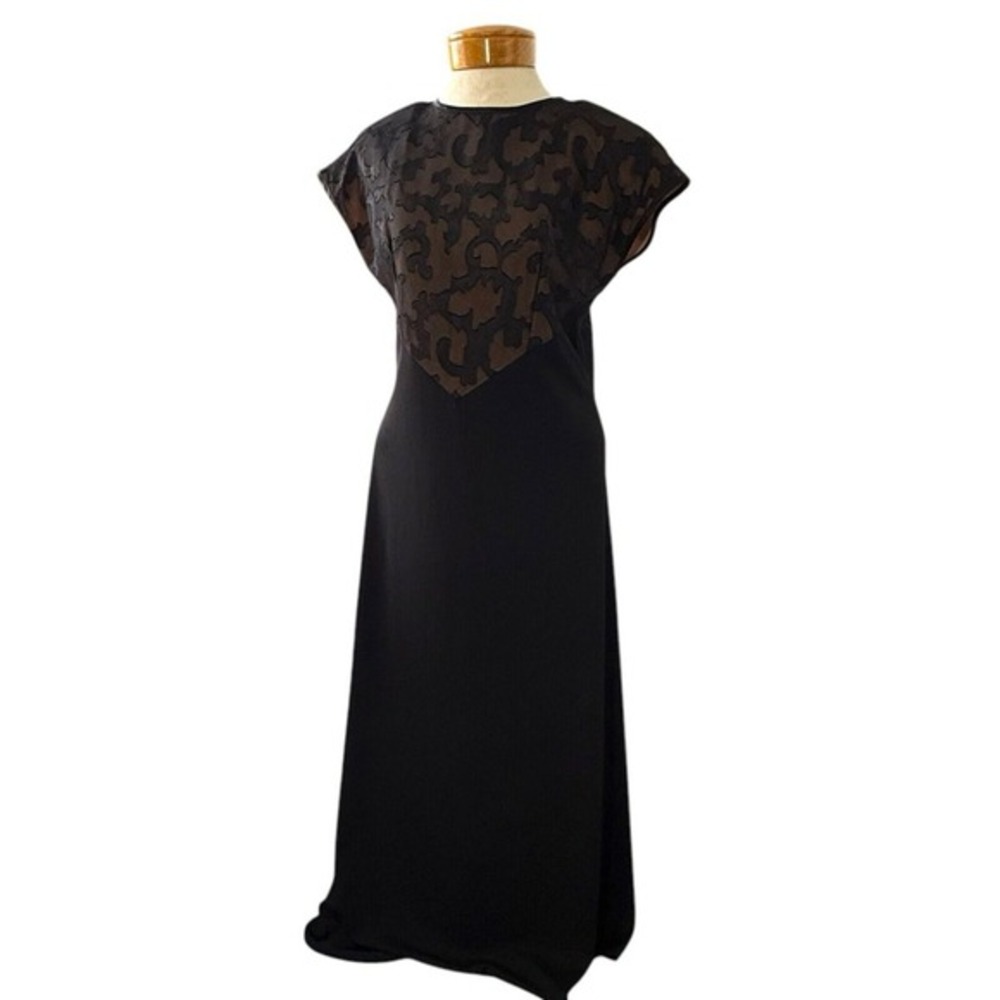 Jeffrey Dara Evenings Dress‎ 10 Black Velvet Sheer Lined Lace Short Sleeve Midi